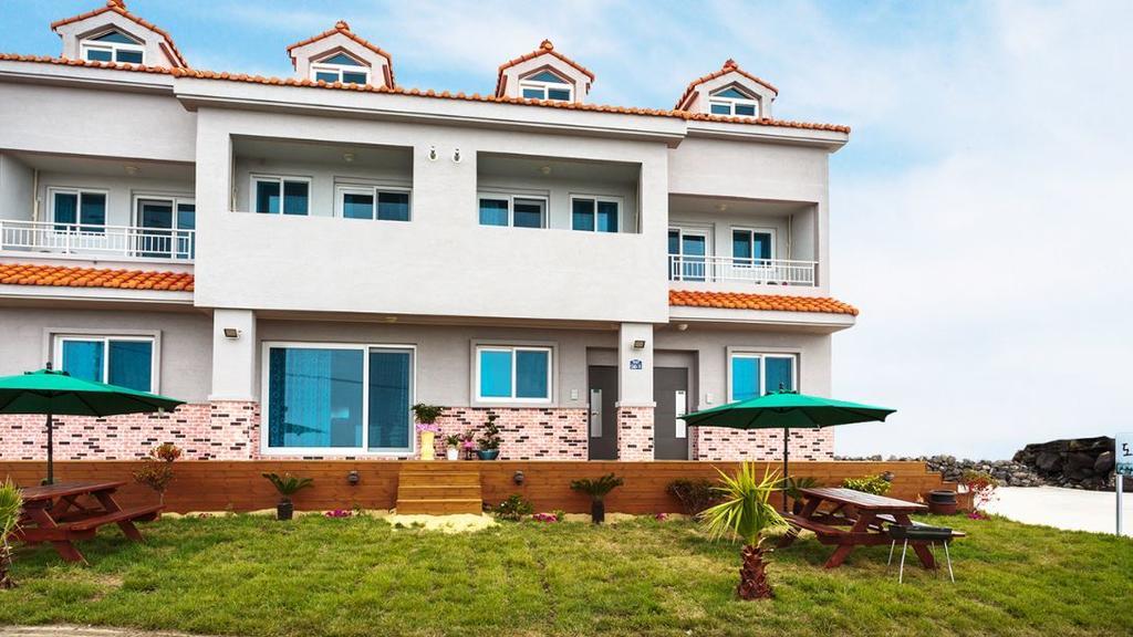 Dodam Dodam Pension ซอกวีโพ ภายนอก รูปภาพ